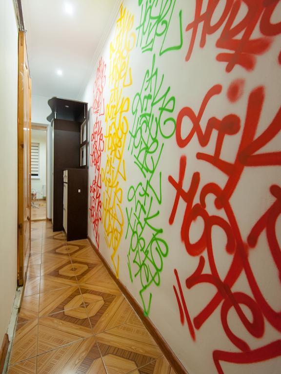 Like Hostel Tjernivtsi Eksteriør billede