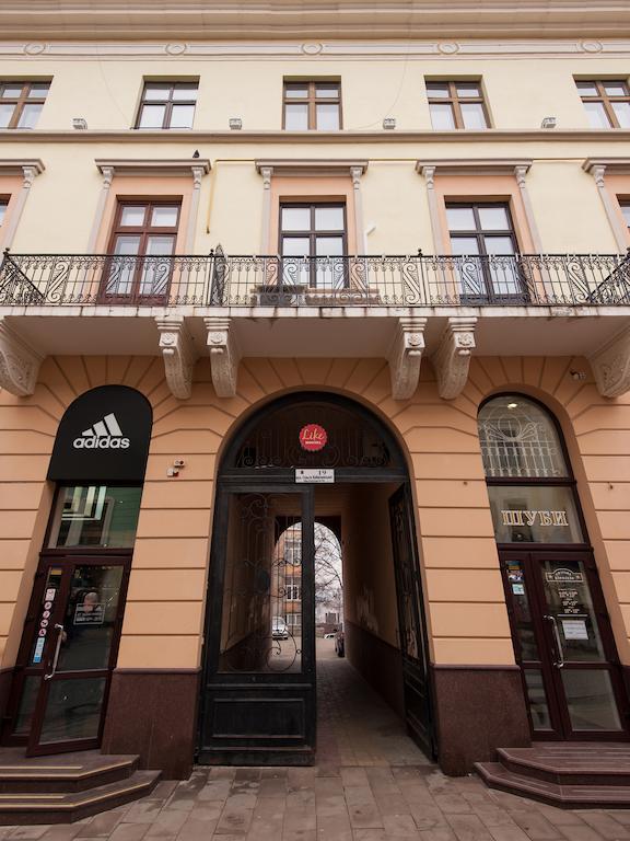 Like Hostel Tjernivtsi Eksteriør billede